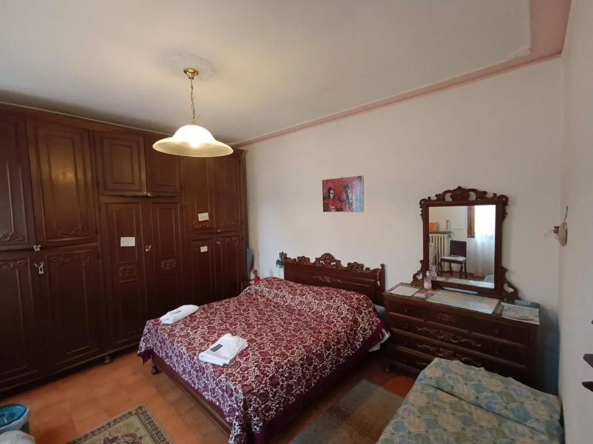 Guest house Veniserelax Marghera Italy